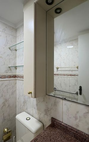 Apartamento à venda com 54m², 2 quartos e 1 vagaBanheiro