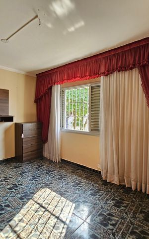 Casa à venda com 130m², 3 quartos e 2 vagasQuarto