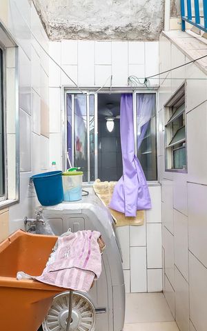 Casa à venda com 88m², 4 quartos e 1 vagaCasa 2 - Área de Serviço