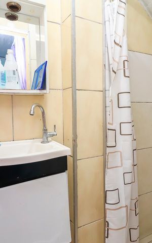 Casa à venda com 88m², 4 quartos e 1 vagaCasa 2 - Banheiro