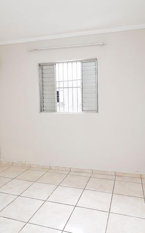Casa à venda com 88m², 4 quartos e 1 vagaCasa 1 - Quarto