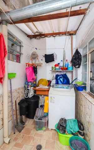 Casa à venda com 88m², 4 quartos e 1 vagaCasa 3 - Área de Serviço