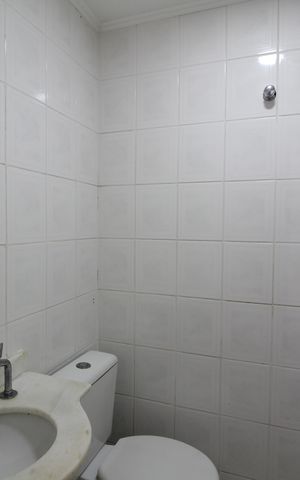 Casa de condomínio à venda com 120m², 4 quartos e 3 vagasLavabo