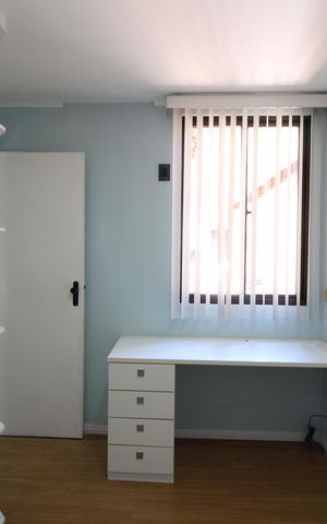 Casa de condomínio à venda com 120m², 4 quartos e 3 vagasQuarto 2