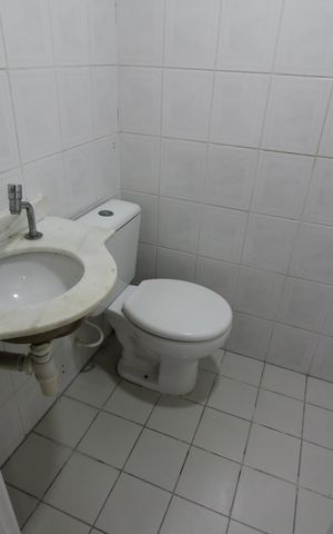 Casa de condomínio à venda com 120m², 4 quartos e 3 vagasLavabo
