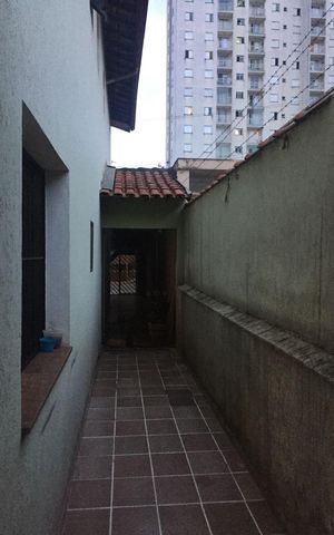 Casa à venda com 169m², 3 quartos e 2 vagasÁrea externa
