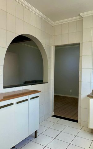 Apartamento à venda com 81m², 2 quartos e sem vaga Apartamento à venda com 81m², 2 quartos e sem vagaCozinha