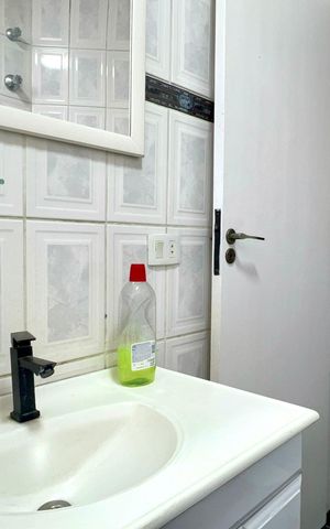 Apartamento à venda com 81m², 2 quartos e sem vaga Apartamento à venda com 81m², 2 quartos e sem vagaBanheiro