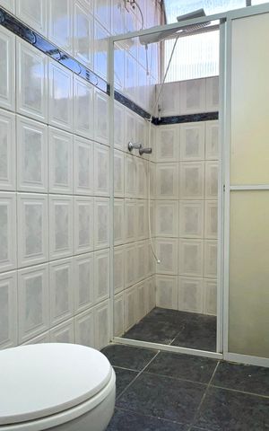 Apartamento à venda com 81m², 2 quartos e sem vaga Apartamento à venda com 81m², 2 quartos e sem vagaBanheiro