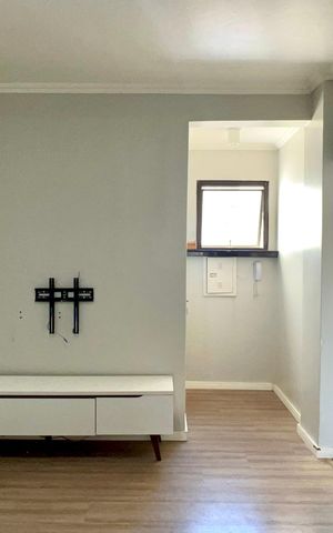 Apartamento à venda com 81m², 2 quartos e sem vaga Apartamento à venda com 81m², 2 quartos e sem vagaSala