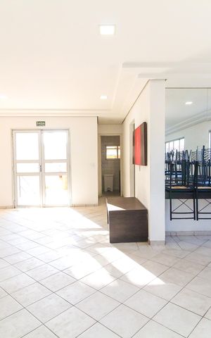 Apartamento para alugar com 48m², 2 quartos e 1 vaga Apartamento para alugar com 48m², 2 quartos e 1 vagaÁrea comum - Salão de festas