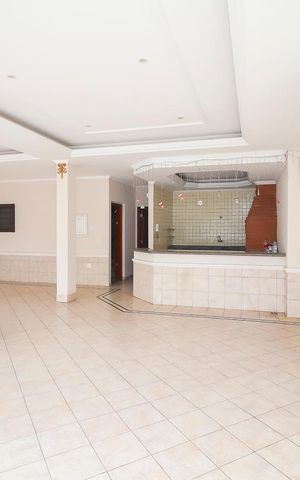 Casa à venda com 570m², 4 quartos e 10 vagasÁrea comum