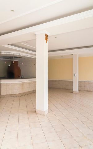 Casa à venda com 570m², 4 quartos e 10 vagasÁrea comum