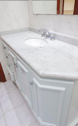 Casa à venda com 570m², 4 quartos e 10 vagasBanheiro Social