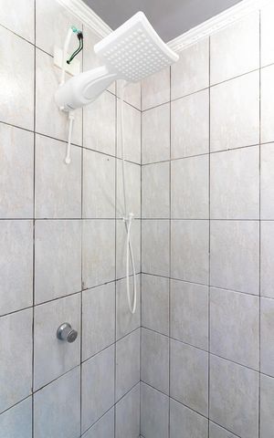 Casa à venda com 230m², 7 quartos e 2 vagasCasa 3 - Banheiro 1