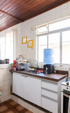 Casa à venda com 230m², 7 quartos e 2 vagasCozinha