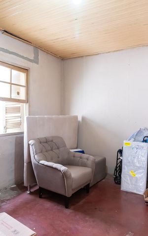 Casa à venda com 230m², 7 quartos e 2 vagasCasa 2 - Quarto