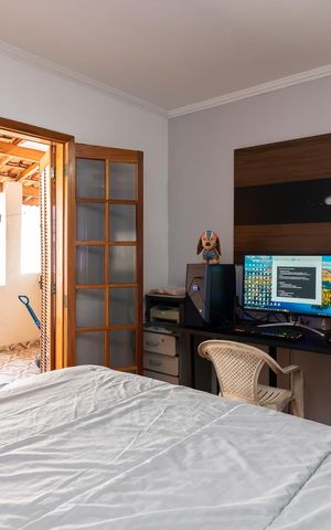 Casa à venda com 230m², 7 quartos e 2 vagasCasa 3 - Quarto 2