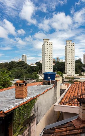 Casa à venda com 230m², 7 quartos e 2 vagasCasa 3 - Varanda do Quarto 2 (Vista)
