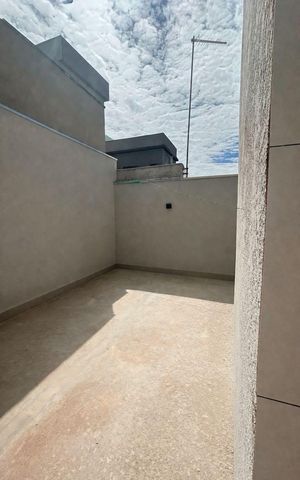 Casa de condomínio à venda com 125m², 3 quartos e 2 vagas Casa de condomínio à venda com 125m², 3 quartos e 2 vagasÁrea externa