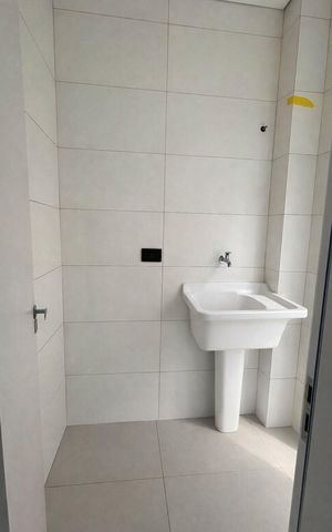 Casa de condomínio à venda com 125m², 3 quartos e 2 vagas Casa de condomínio à venda com 125m², 3 quartos e 2 vagasÁrea de serviço