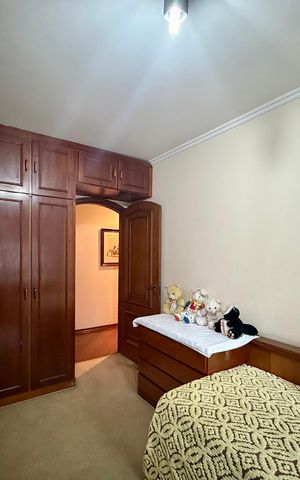 Apartamento à venda com 200m², 4 quartos e 3 vagas Apartamento à venda com 200m², 4 quartos e 3 vagasQuarto 3