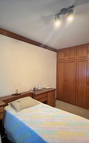 Apartamento à venda com 200m², 4 quartos e 3 vagas Apartamento à venda com 200m², 4 quartos e 3 vagasQuarto 4