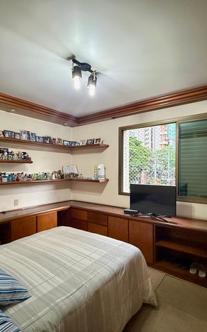 Apartamento à venda com 200m², 4 quartos e 3 vagas Apartamento à venda com 200m², 4 quartos e 3 vagasSuíte 1
