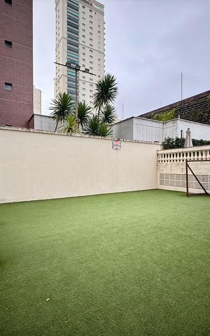 Apartamento à venda com 200m², 4 quartos e 3 vagas Apartamento à venda com 200m², 4 quartos e 3 vagasQuadra
