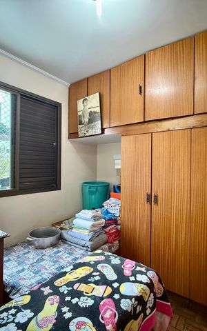 Apartamento à venda com 200m², 4 quartos e 3 vagas Apartamento à venda com 200m², 4 quartos e 3 vagasQuarto de Serviço