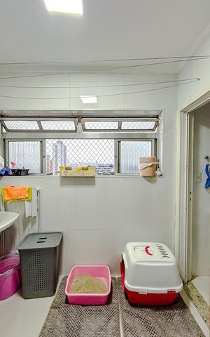 Apartamento à venda com 72m², 2 quartos e 1 vagaÁrea de Serviço