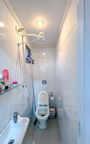 Apartamento à venda com 72m², 2 quartos e 1 vagaBanheiro de serviço