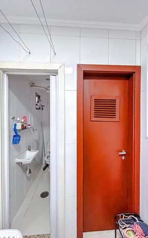 Apartamento à venda com 72m², 2 quartos e 1 vagaÁrea de Serviço