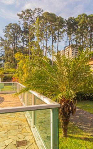 Casa de condomínio à venda com 122m², 3 quartos e 3 vagas Casa de condomínio à venda com 122m², 3 quartos e 3 vagasÁrea comum/Piscina