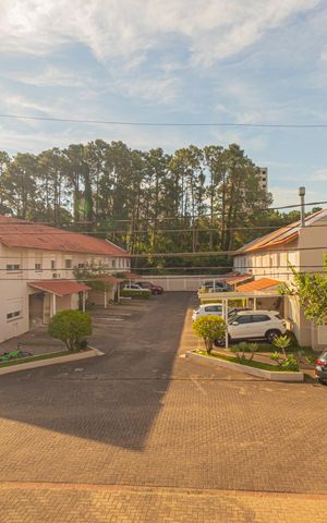 Casa de condomínio à venda com 122m², 3 quartos e 3 vagas Casa de condomínio à venda com 122m², 3 quartos e 3 vagasVista do Quarto 1