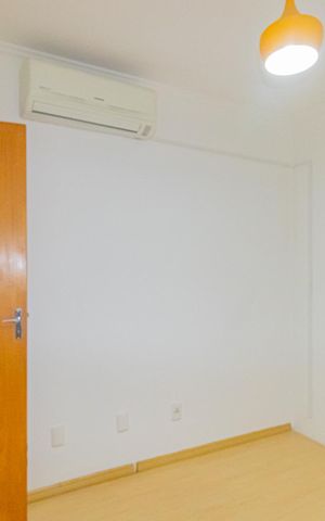 Casa de condomínio à venda com 122m², 3 quartos e 3 vagas Casa de condomínio à venda com 122m², 3 quartos e 3 vagasQuarto 1