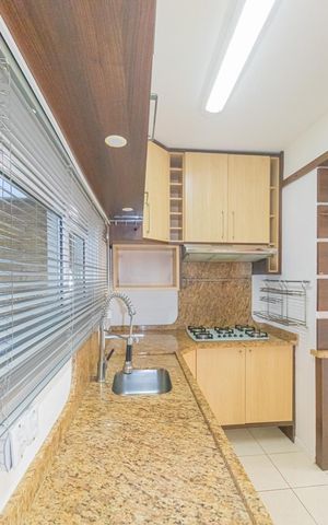 Casa de condomínio à venda com 122m², 3 quartos e 3 vagas Casa de condomínio à venda com 122m², 3 quartos e 3 vagasSala/Cozinha