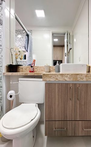 Apartamento à venda com 60m², 3 quartos e 1 vaga Apartamento à venda com 60m², 3 quartos e 1 vagaBanheiro da Suíte