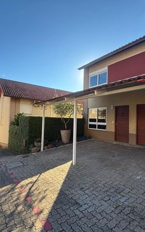 Casa de condomínio à venda com 115m², 2 quartos e 1 vaga Casa de condomínio à venda com 115m², 2 quartos e 1 vagaÁrea comum