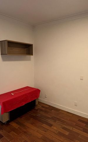 Casa à venda com 326m², 3 quartos e 6 vagas Casa à venda com 326m², 3 quartos e 6 vagasSuíte 3