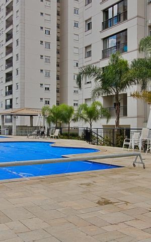 Apartamento à venda com 70m², 3 quartos e 1 vagaÁrea comum - Piscina