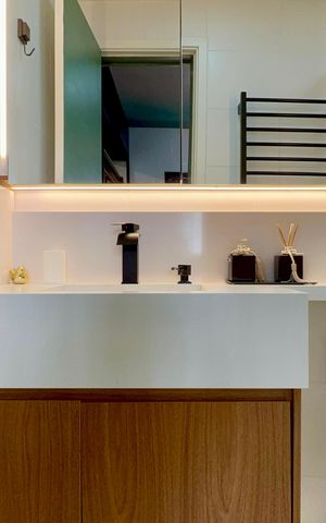 Studio para alugar com 26m², 1 quarto e sem vaga Studio para alugar com 26m², 1 quarto e sem vagaBanheiro