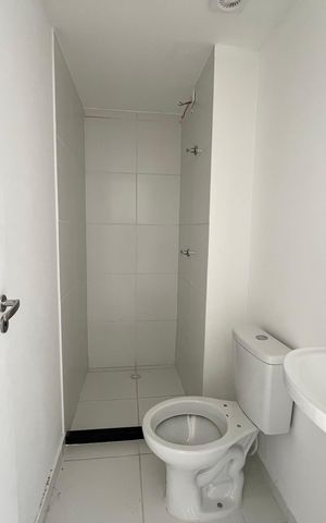 Apartamento à venda com 29m², 2 quartos e sem vaga Apartamento à venda com 29m², 2 quartos e sem vagaBanheiro
