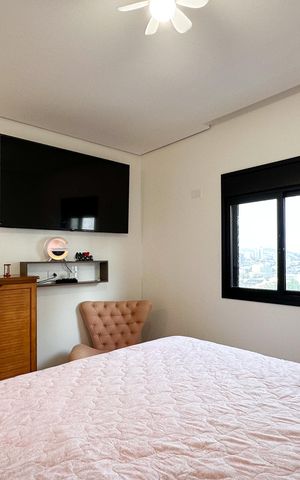 Apartamento à venda com 58m², 2 quartos e 2 vagas Apartamento à venda com 58m², 2 quartos e 2 vagasSuíte