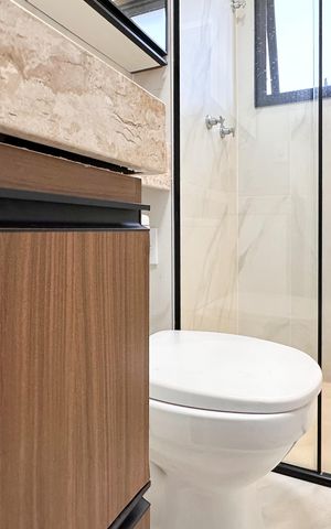 Apartamento à venda com 58m², 2 quartos e 2 vagas Apartamento à venda com 58m², 2 quartos e 2 vagasBanheiro Social