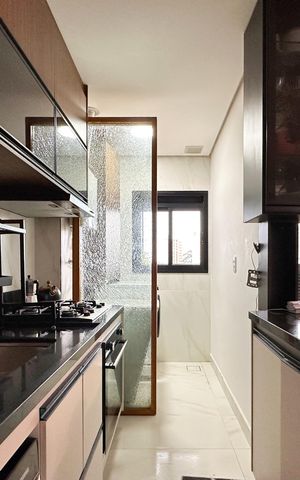 Apartamento à venda com 58m², 2 quartos e 2 vagas Apartamento à venda com 58m², 2 quartos e 2 vagasCozinha