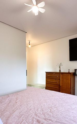 Apartamento à venda com 58m², 2 quartos e 2 vagas Apartamento à venda com 58m², 2 quartos e 2 vagasSuíte