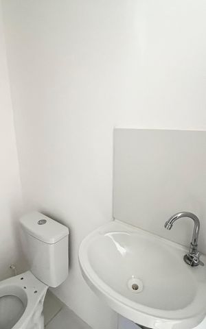 Apartamento à venda com 29m², 2 quartos e sem vaga Apartamento à venda com 29m², 2 quartos e sem vagaBanheiro