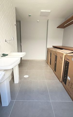 Apartamento à venda com 29m², 2 quartos e sem vaga Apartamento à venda com 29m², 2 quartos e sem vagaLavanderia
