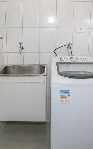Apartamento para alugar com 68m², 2 quartos e sem vaga Apartamento para alugar com 68m², 2 quartos e sem vagaCozinha e Área de Serviço